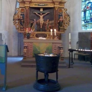 Kirche innen.jpg