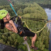 Gigaswing an der Rappbodetalsperre - Harzdrenalin