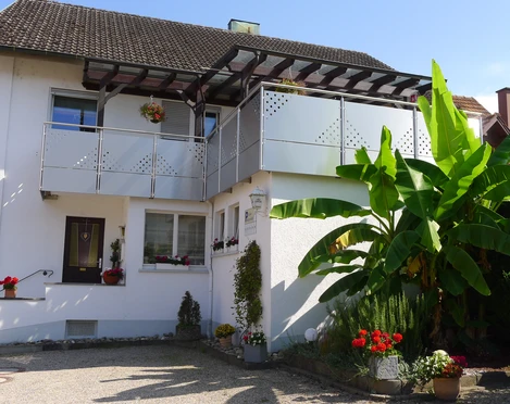 Hausansicht Bürgerstübel 2022