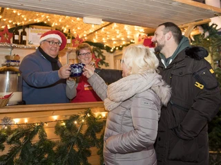 markt-im-advent-eierpunsch-thuernau.jpg