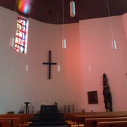 katholische-kirche-willingen-beleuchtung.jpg