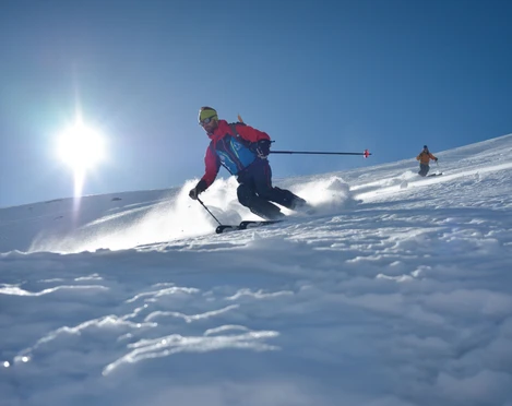 Skitour in der Aletsch Arena - Fiescheralp-Maerjela-Chatzulecher  Skitour in der Aletsch Arena - Fiescheralp-Maerjela-Chatzulecher