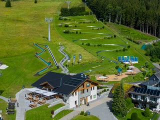 Drohnenbild Quadrat.jpg