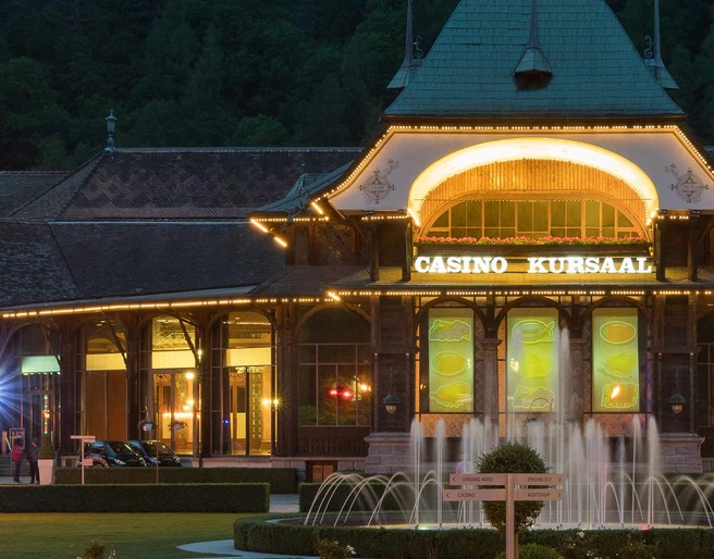 casion-interlaken-kursaalpark-aussen-beleuchtung.jpg