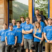 Schreinerei Perren_team.jpg