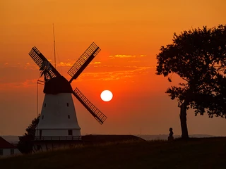 Dybbøl-Mølle_solopgang