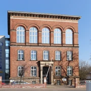 Das Bild zeigt die Domschule