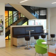 Jugendherberge-Ratzeburg-Ei.jpg Eingangsbereich der Jugendherberge in Ratzeburg