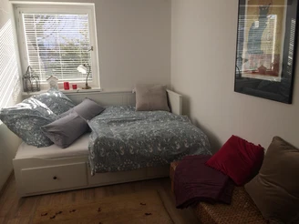 Schlafzimmer 2 ( Whg 1 )