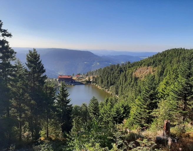 Mummelsee Blick copyright Tourist Info Seebach