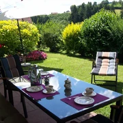 Ferienwohnung hübsche Lage Gartenterrasse