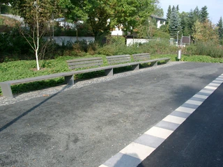 Sitzbänke im Kurpark