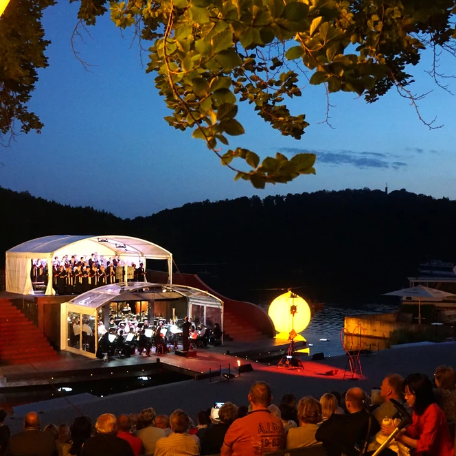 Mittelsächsischer Kultursommer auf der Seebühne Kriebstein