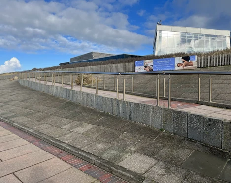 Rampe zur Promenade an der Strandstraße