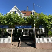 Alleeschlösschen Bad Wildungen 06-22.JPEG