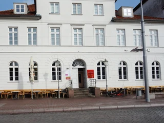 Lavastein - Bernadette Raffenberg 09.03.23_bearb.jpg