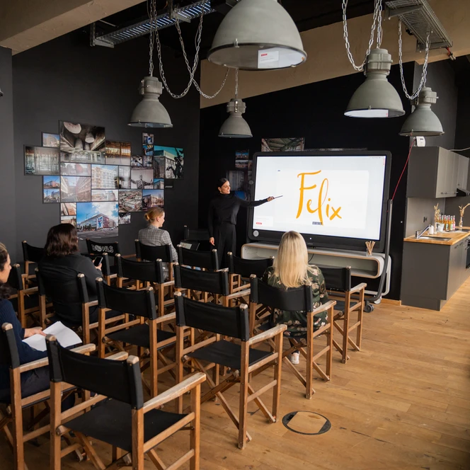Lounge 2 meeting room at the conference hotel Felix im Staycity Leipzig | Leipzig Convention Bureau