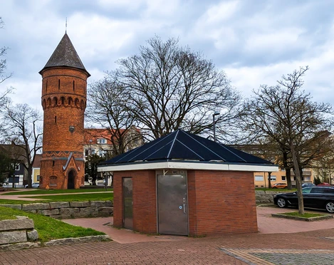 Öffentliche Toilette am Friedrich-Ebert-Platz Peine