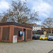 Öffentliche Toilette am Schützenplatz in Peine