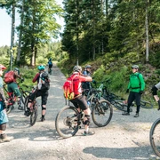 Gefuehrte MTB-Touren Baiersbronn Trail-Genusscamp Gruppe Gefuehrte MTB-Touren Baiersbronn Trail-Genusscamp Gruppe