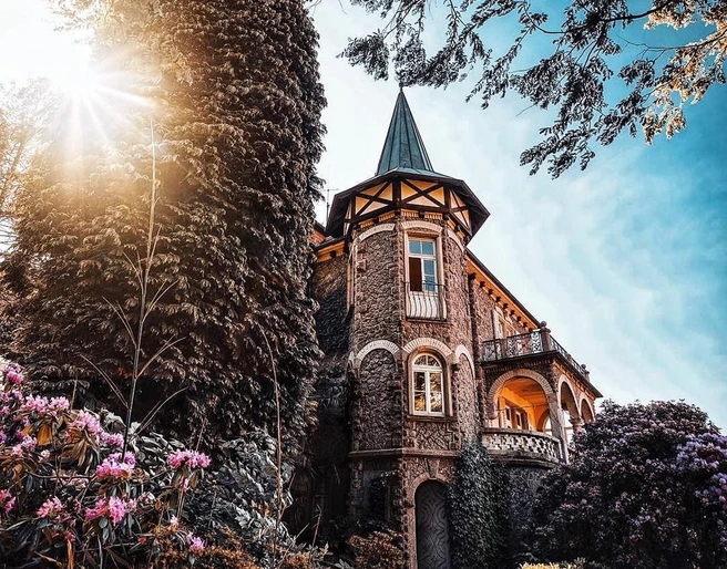 Zuckerbergschloss Außenansicht