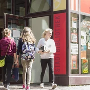 Eingang Stadtbibliothek 2