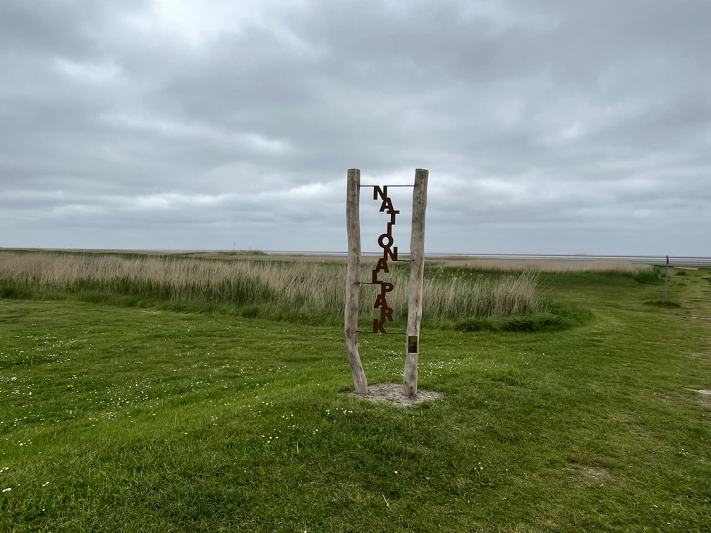 Nationalparktor Hooksiel CP.JPG