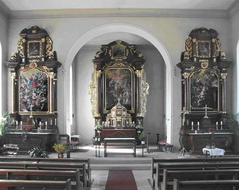 Heilig Kreuz innen