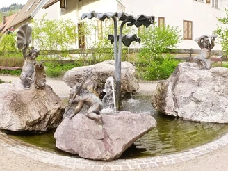 Bachdatscherle-Brunnen in Lautenbach