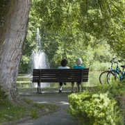 Radfahrer im Stadtpark Illertissen