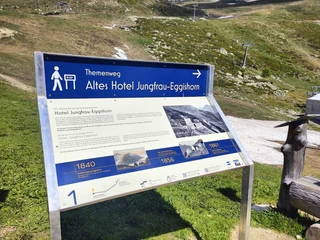 Themenweg-altes-Hotel-Jungfrau-Eggishorn.JPG
