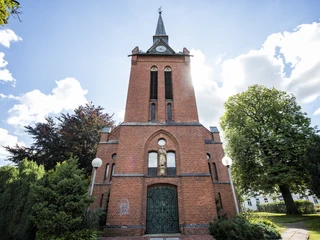 _17T7560.jpg