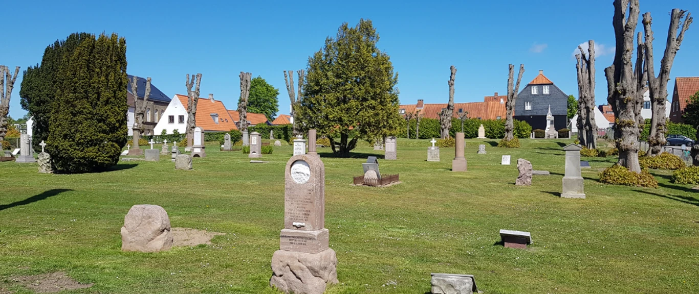Klosterkirkegården