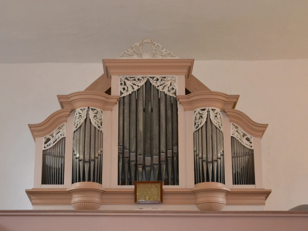 Kreutzbach-Orgel-Kirche-Großlehna-gesamt.JPG