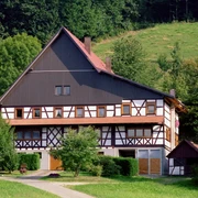 Hausansicht Blustenhof