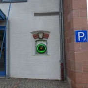 Öffentlicher Defibrillator