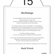 Lesestation 15 Literatur-Tafel mit Text vom Herbst, Teil eines literarischen Wanderwegs, verfasst von Ruth Welsch.