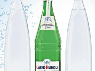 Produkte der "Bad Driburger Naturparkquellen" Drei Mineralwasserflaschen mit den Marken Bad Driburger Classic und Caspar-Heinrich Quelle.