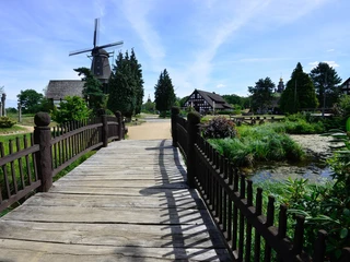 Blick auf den Niedersachsenplatz im Mühlenmuseum Gifhorn