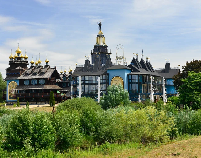 Blick auf den Glockenpalast Blick auf den Glockenpalast in Gifhorn
