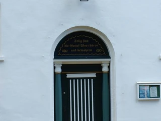 Kirche Hennstedt-Eingang