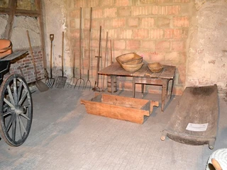 Meine(r) Stuben - Geräte aus Hof und Garten Geräte aus Hof und Garten in der Meine(r) Stuben