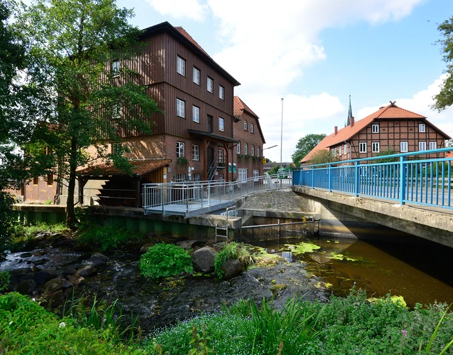 Wahrenholzer Wassermühle Blick auf die Wahrenholzer Wassermühle in Wahrenholz