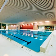 interlaken-boedelibad-hallenbad-winter-wasser-baden