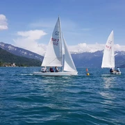 segelschule-thunersee-hilterfingen-segelboote-fruehling