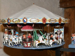 oberhofen-museum-uhren-mechanische-musikinstrumente