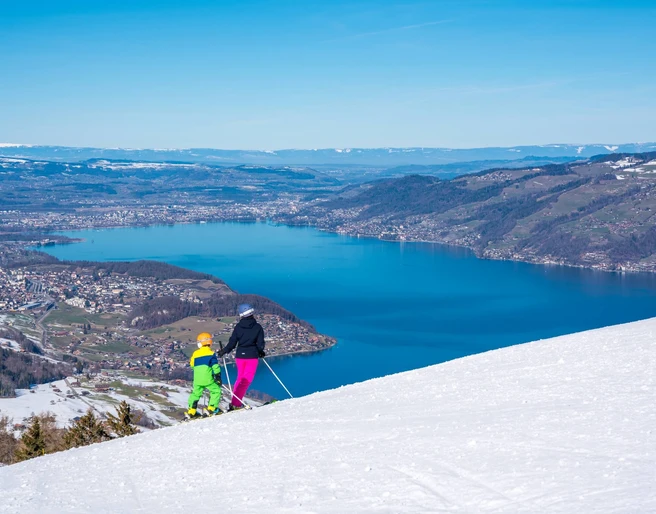 aeschi-skifahren-skigebiet-winter-winteraktivitaet