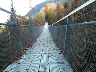 leissigen-panoramabruecke-aussicht-herbst-panorama