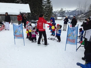 beatenberg-skischule-skilehrer-winter-pisten