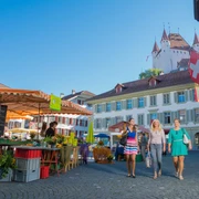 thun-shopping-freunde-taschen